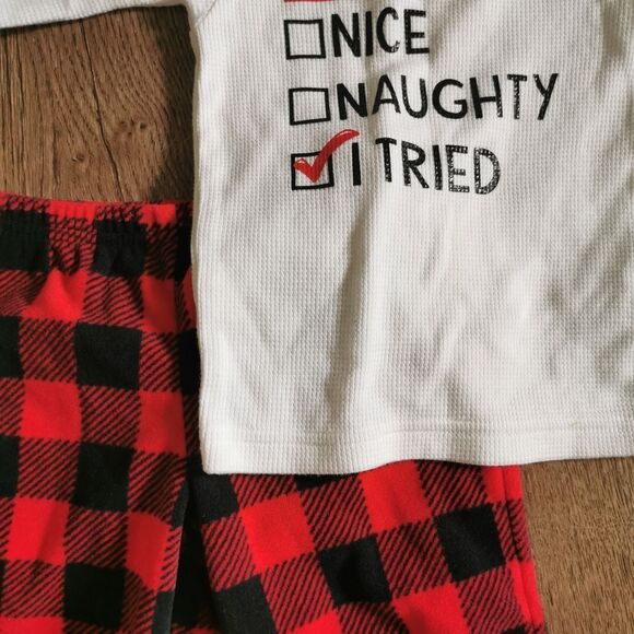 2/$20 Carter's Christmas pajama set 12m - Picture 2 of 3